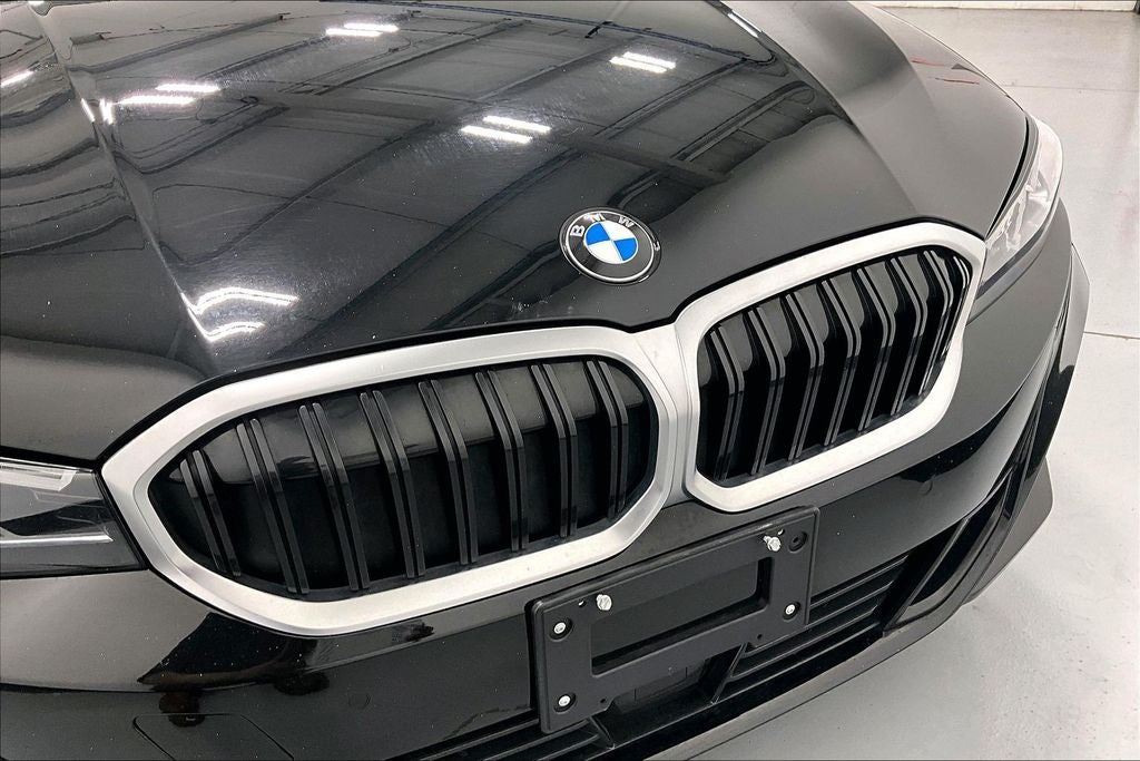 2025 BMW 3 Series 330i xDrive