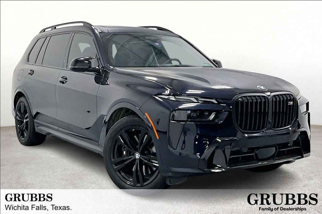 2023 BMW X7 M60i