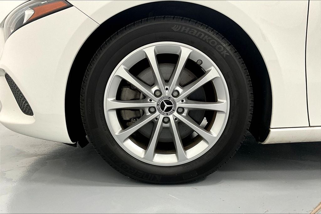 2022 Mercedes-Benz A-Class A 220