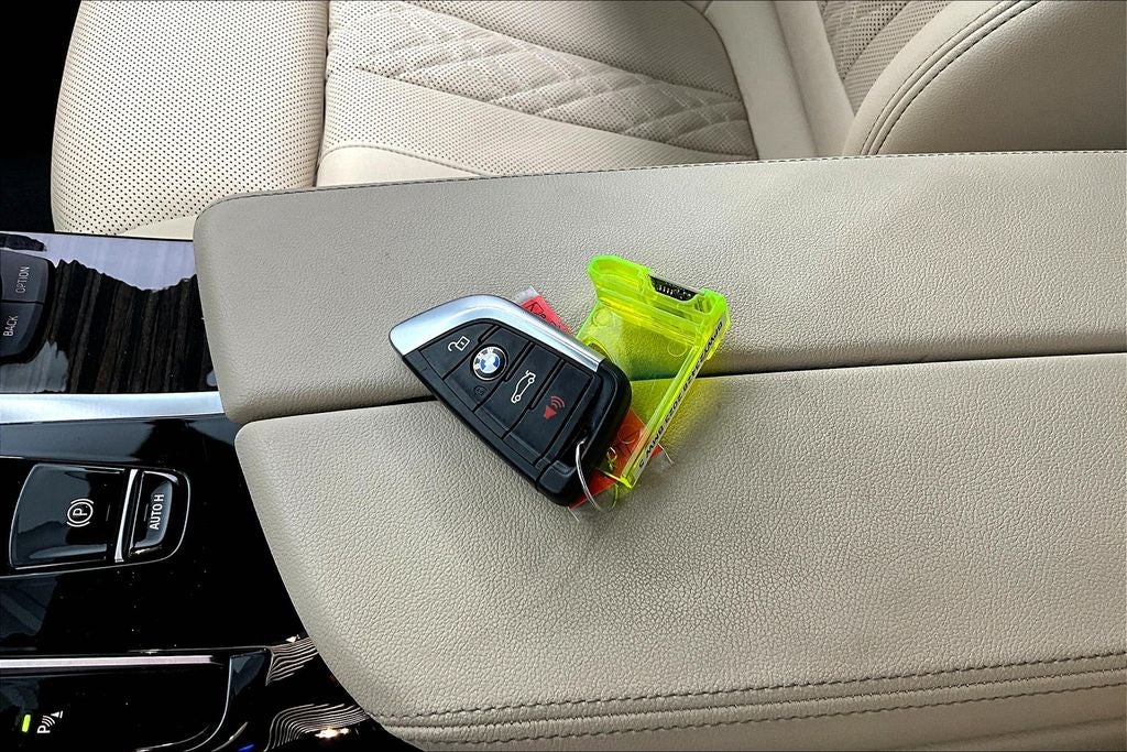 2023 BMW 5 Series 530i