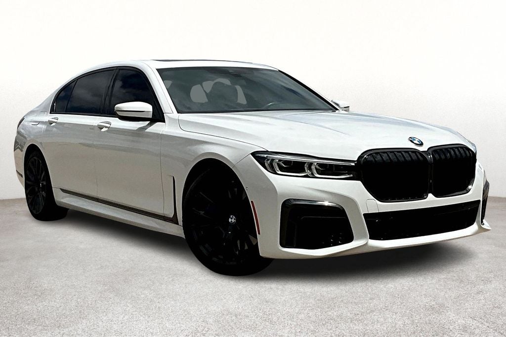 2022 BMW 7 Series 740i