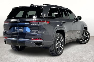 2022 Jeep Grand Cherokee Overland