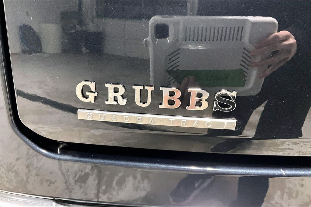 2023 Jeep Wagoneer Base