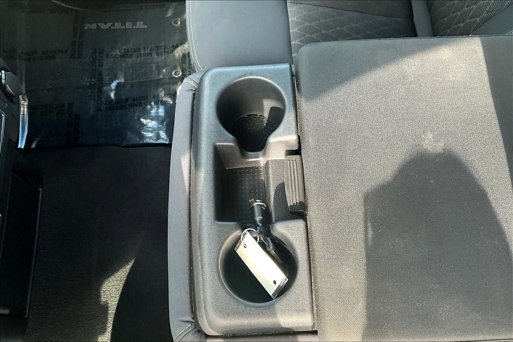 2023 Nissan Titan SV