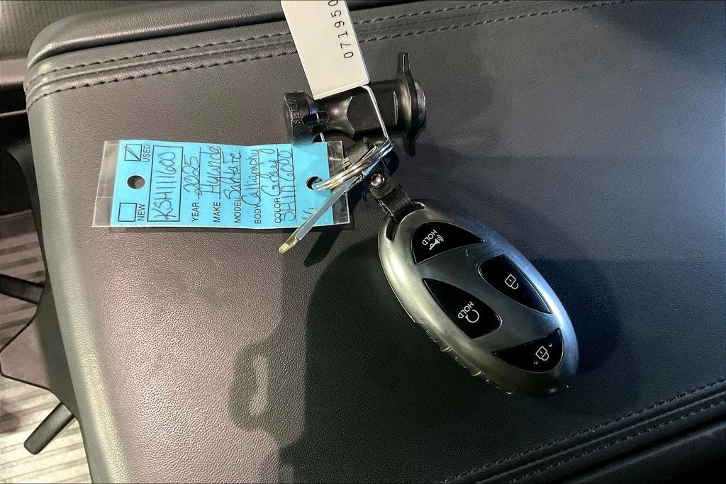 2025 Hyundai SANTA FE Calligraphy