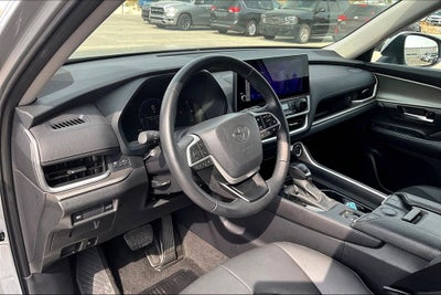 2025 Toyota Grand Highlander XLE
