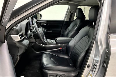 2024 Toyota Highlander XLE