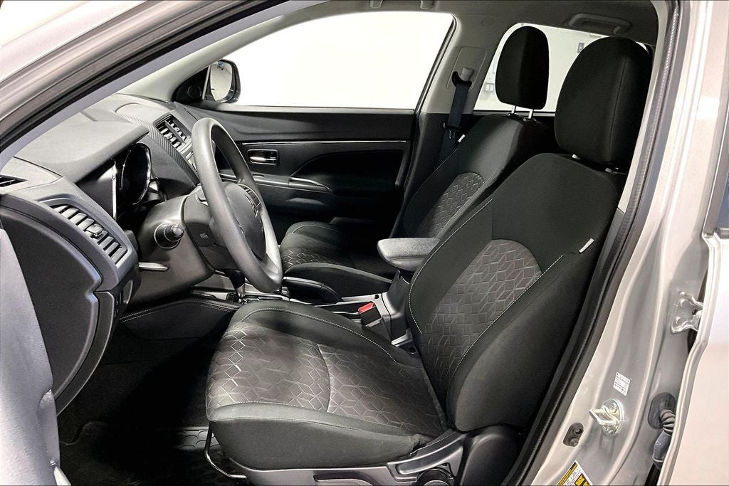 2024 Mitsubishi Outlander Sport 2.0 ES