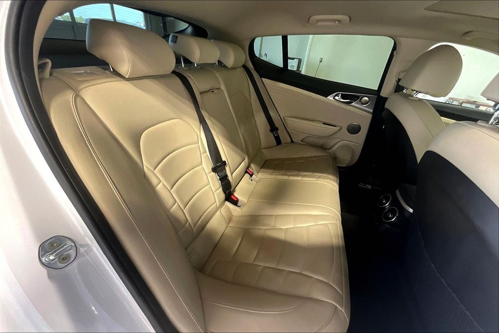 2023 Kia Stinger GT2