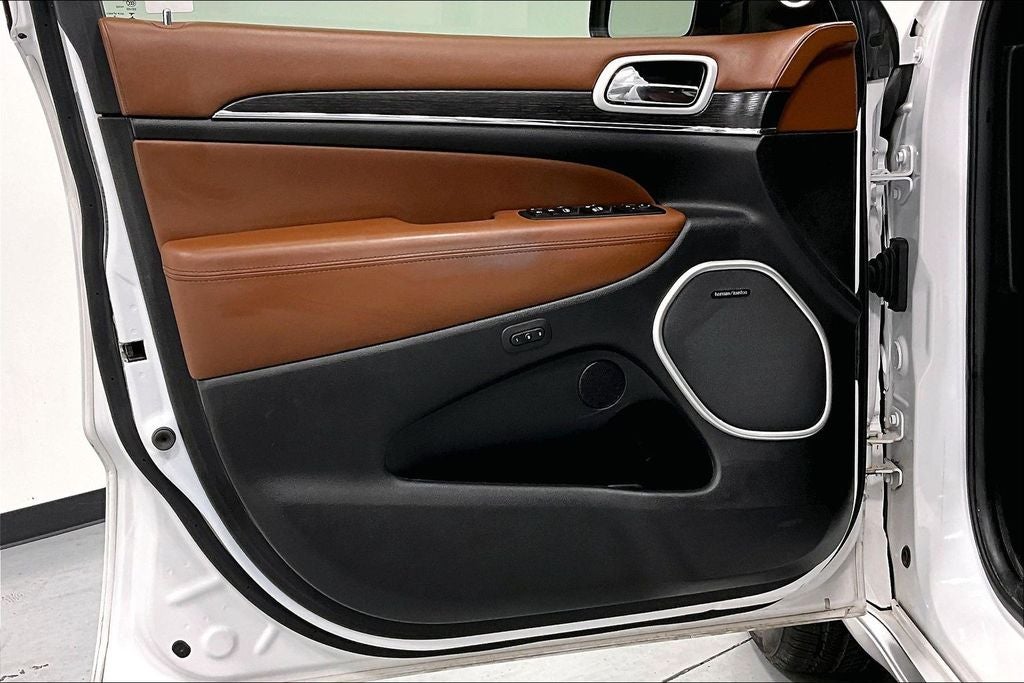 2018 Jeep Grand Cherokee Summit