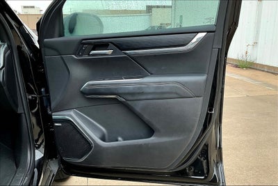 2024 GMC Acadia Elevation