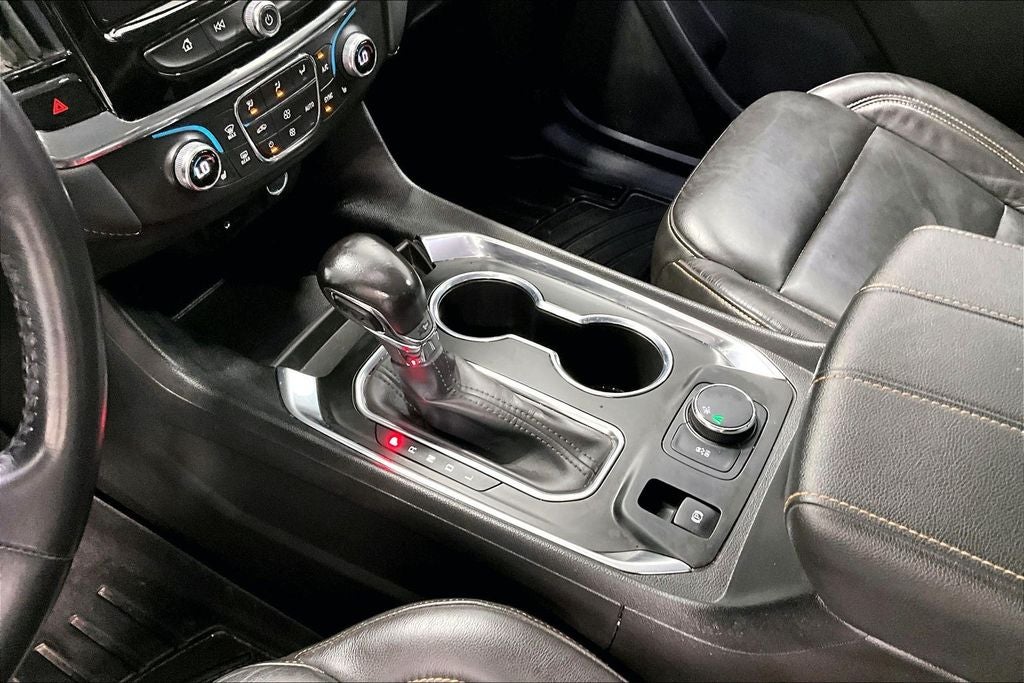 2021 Chevrolet Traverse LT Leather