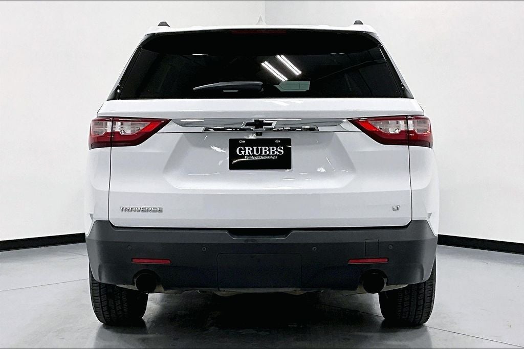 2021 Chevrolet Traverse LT Leather