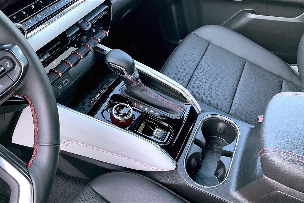 2023 GMC Canyon AT4X