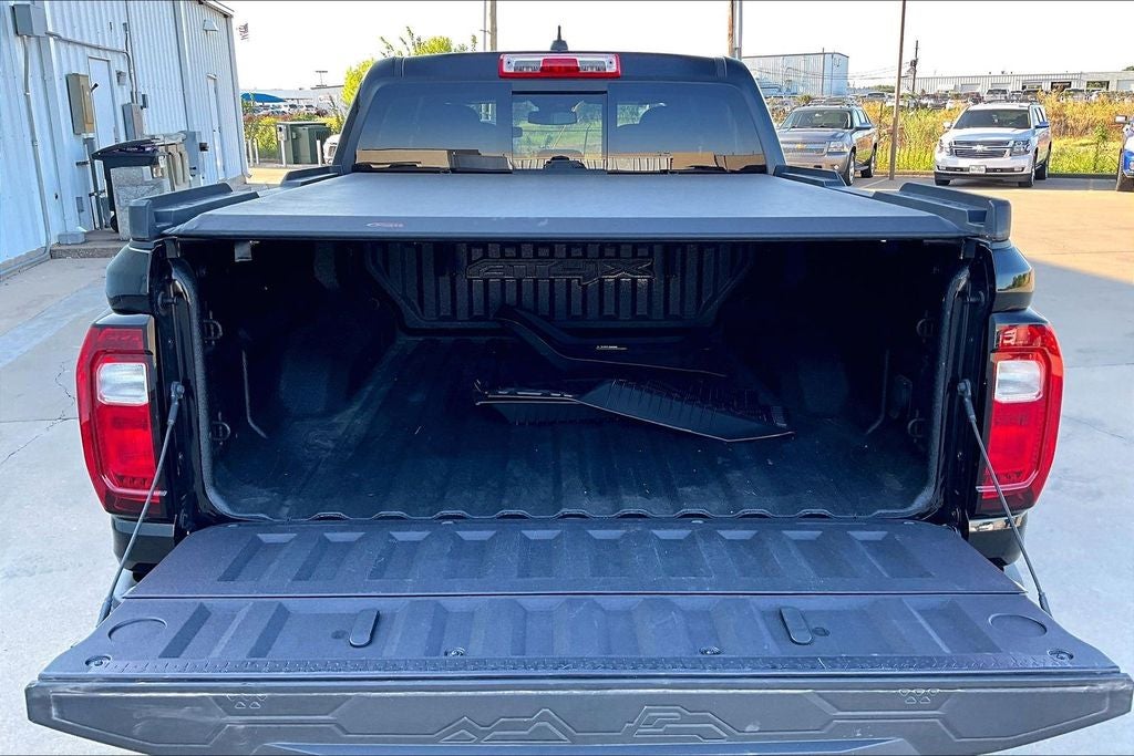2023 GMC Canyon AT4X