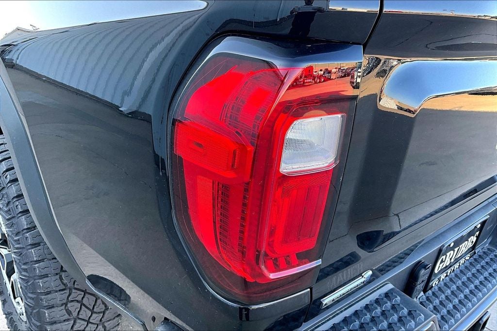 2023 GMC Canyon AT4X