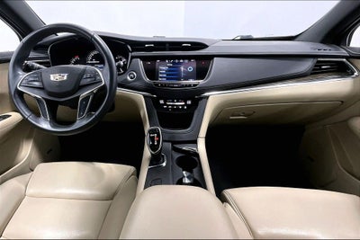 2017 Cadillac XT5 Base