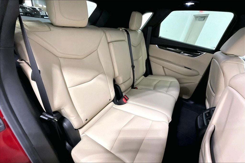 2017 Cadillac XT5 Base