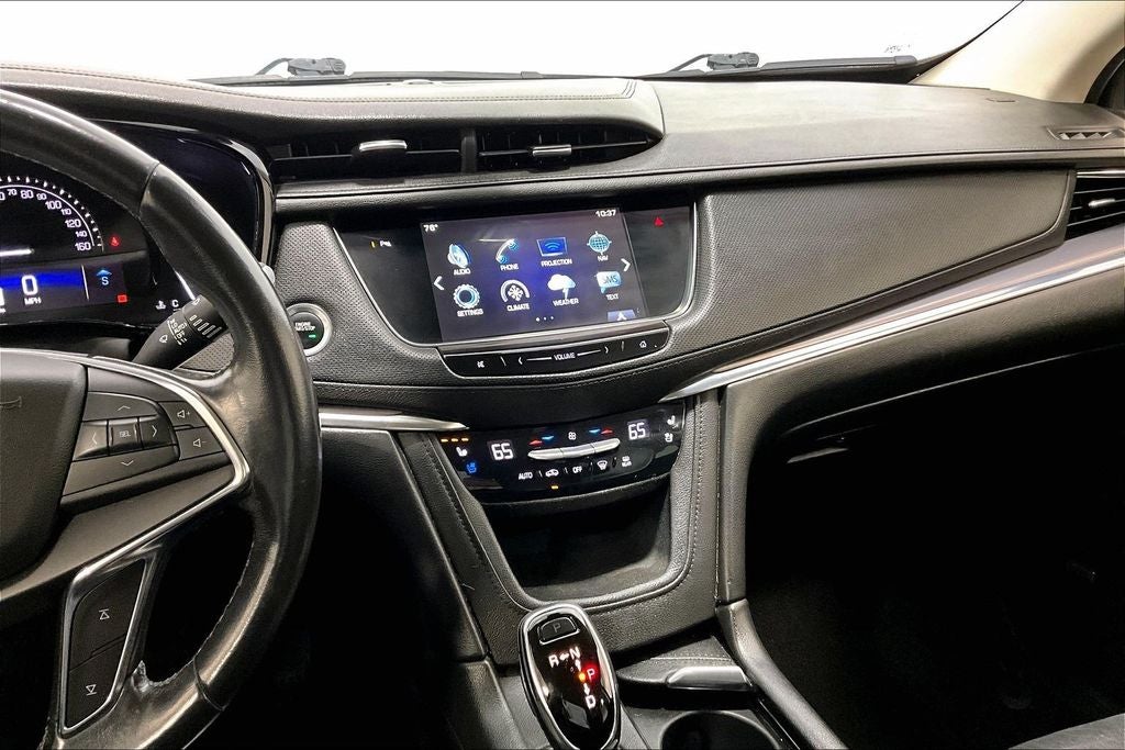 2018 Cadillac XT5 Premium Luxury