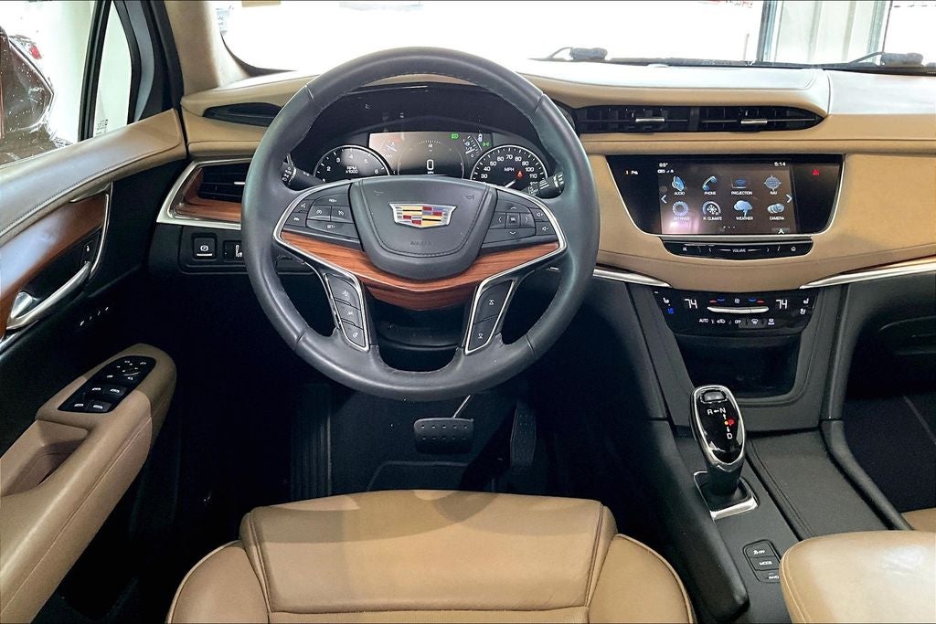 2018 Cadillac XT5 Platinum