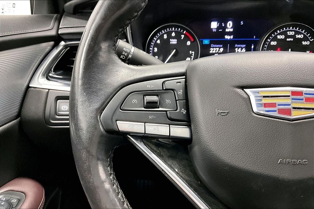 2023 Cadillac XT6 Premium Luxury