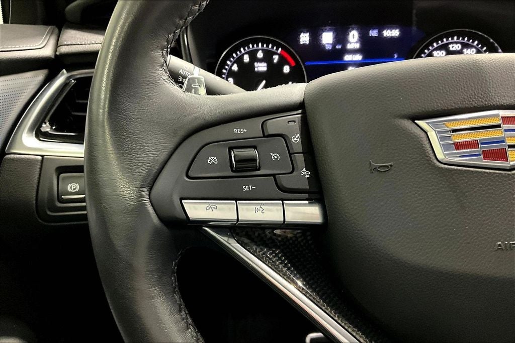 2024 Cadillac XT6 Sport