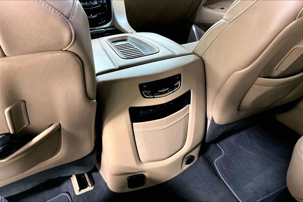 2018 Cadillac Escalade Platinum Edition