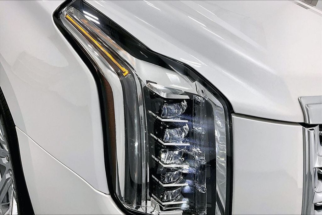 2018 Cadillac Escalade Platinum Edition