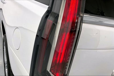 2018 Cadillac Escalade Platinum Edition