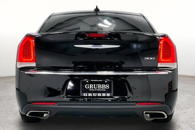 2021 Chrysler 300 Touring