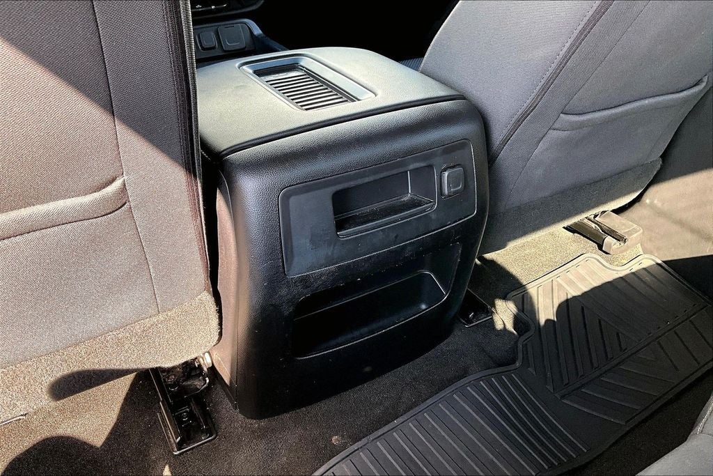 2018 Chevrolet Silverado 1500 LT LT1