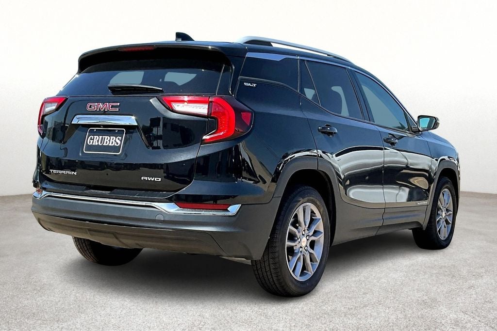 2023 GMC Terrain SLT