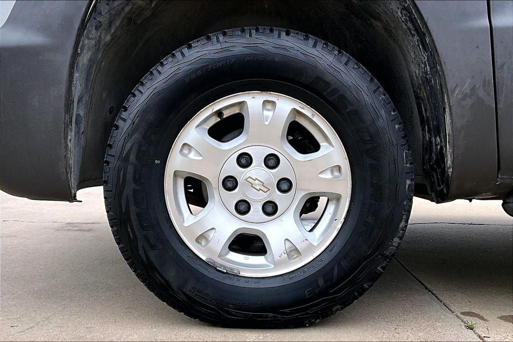 2004 Chevrolet Avalanche 1500 Base