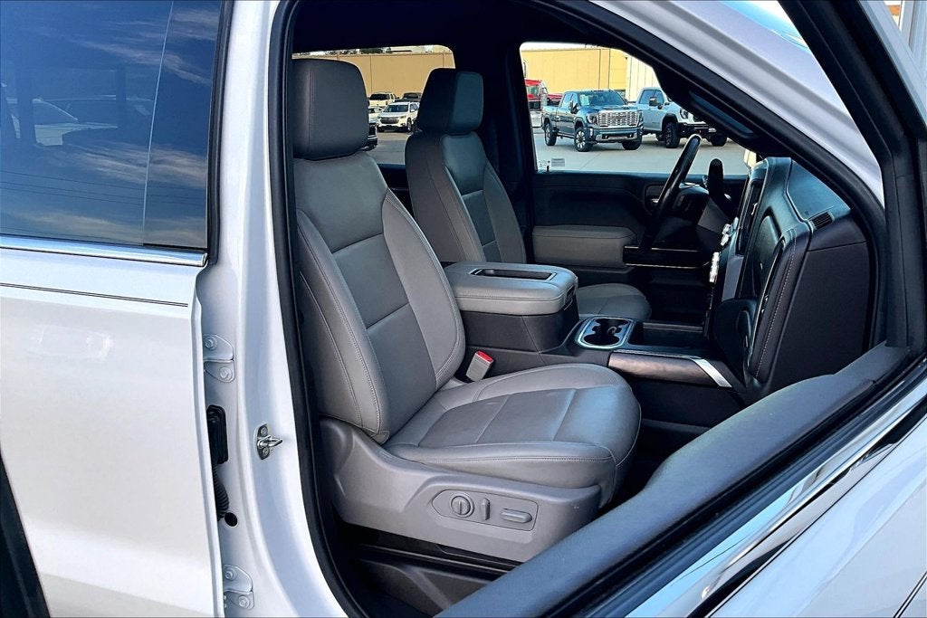 2021 GMC Sierra 1500 SLT