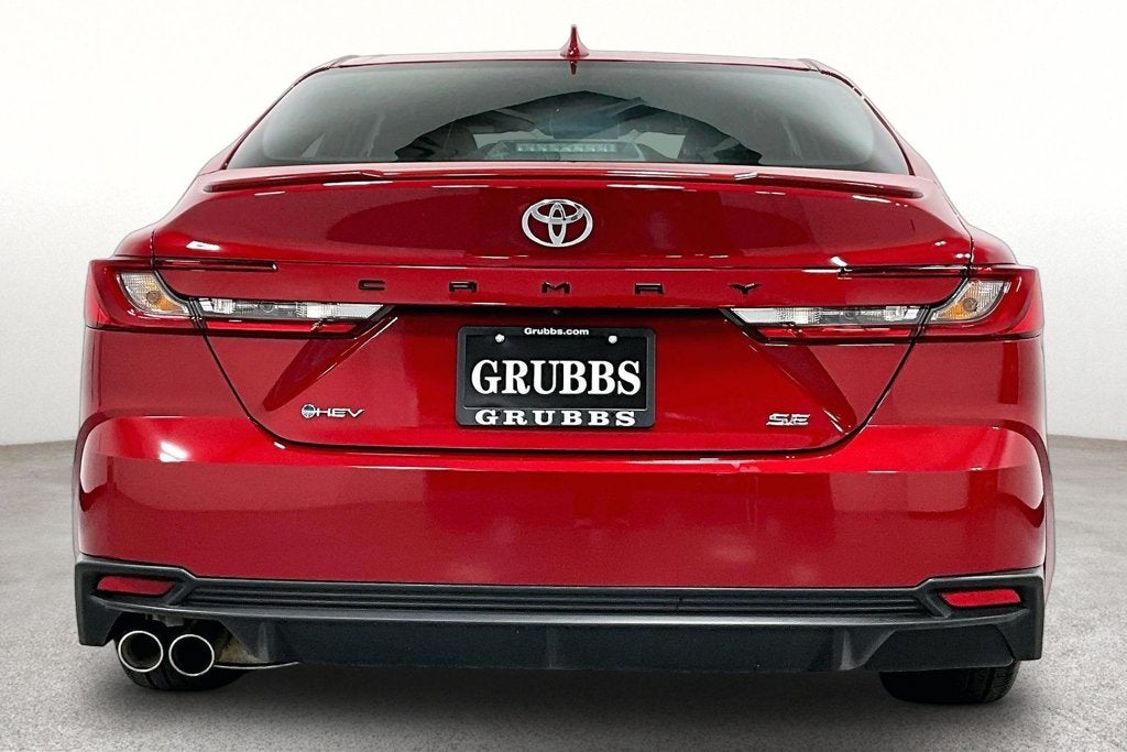 2025 Toyota Camry SE