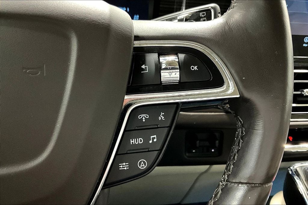 2023 Lincoln Navigator Black Label