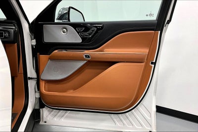 2020 Lincoln Aviator Plug-In Hybrid Black Label Grand Touring