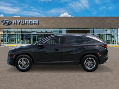 2026 Hyundai TUCSON SE FWD