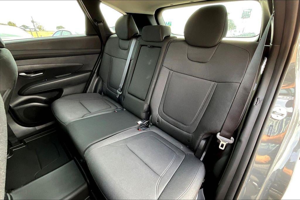 2026 Hyundai TUCSON SE FWD