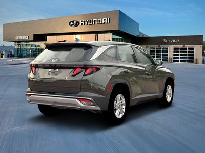 2026 Hyundai TUCSON SE FWD