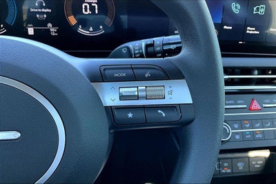 2026 Hyundai TUCSON SE FWD