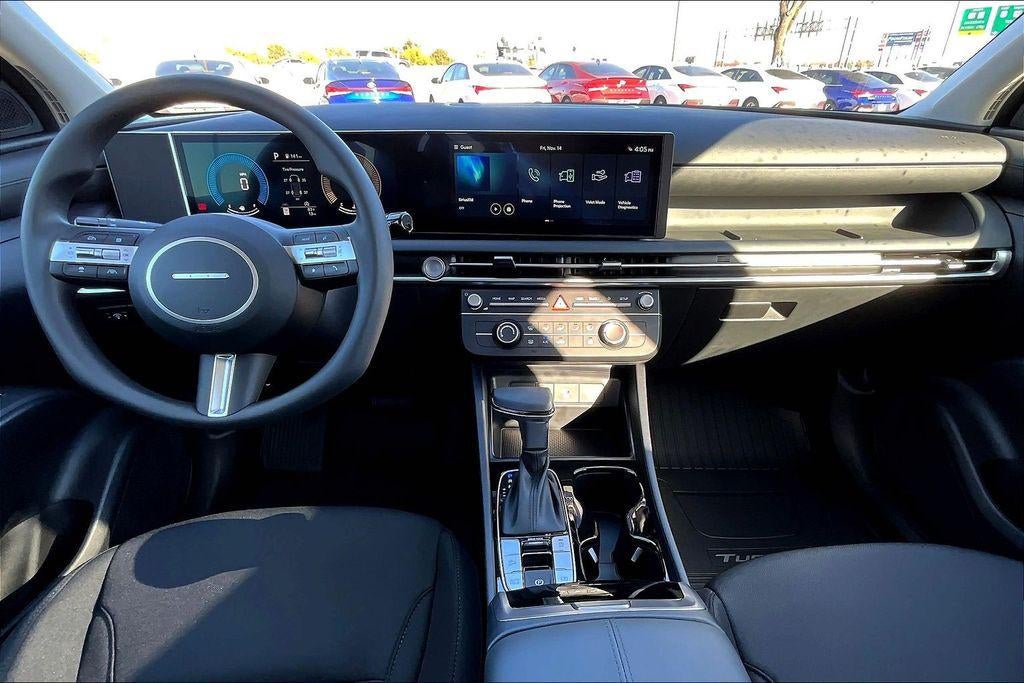 2026 Hyundai TUCSON SE FWD