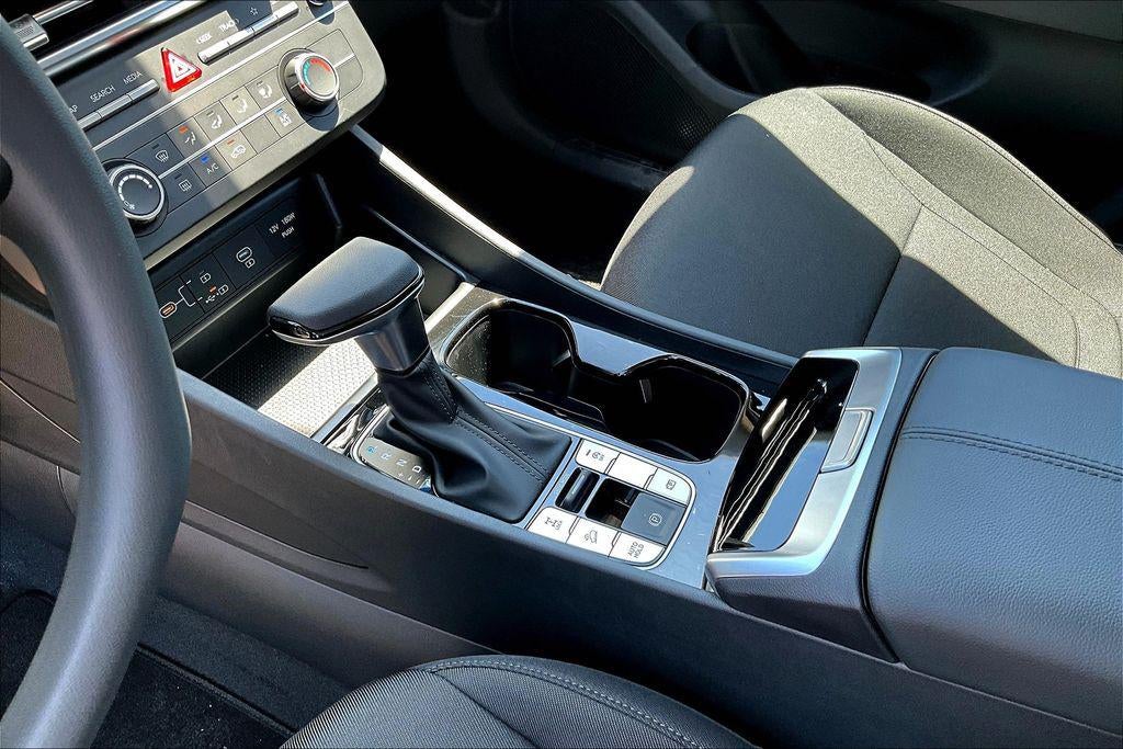 2025 Hyundai TUCSON SE AWD