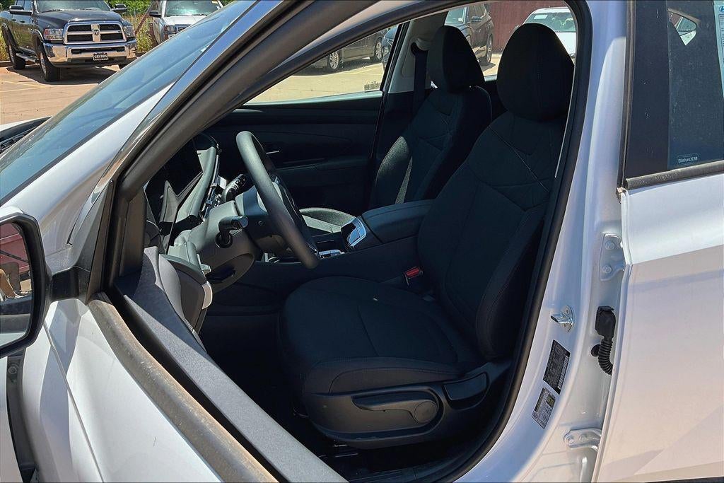 2025 Hyundai TUCSON SE AWD