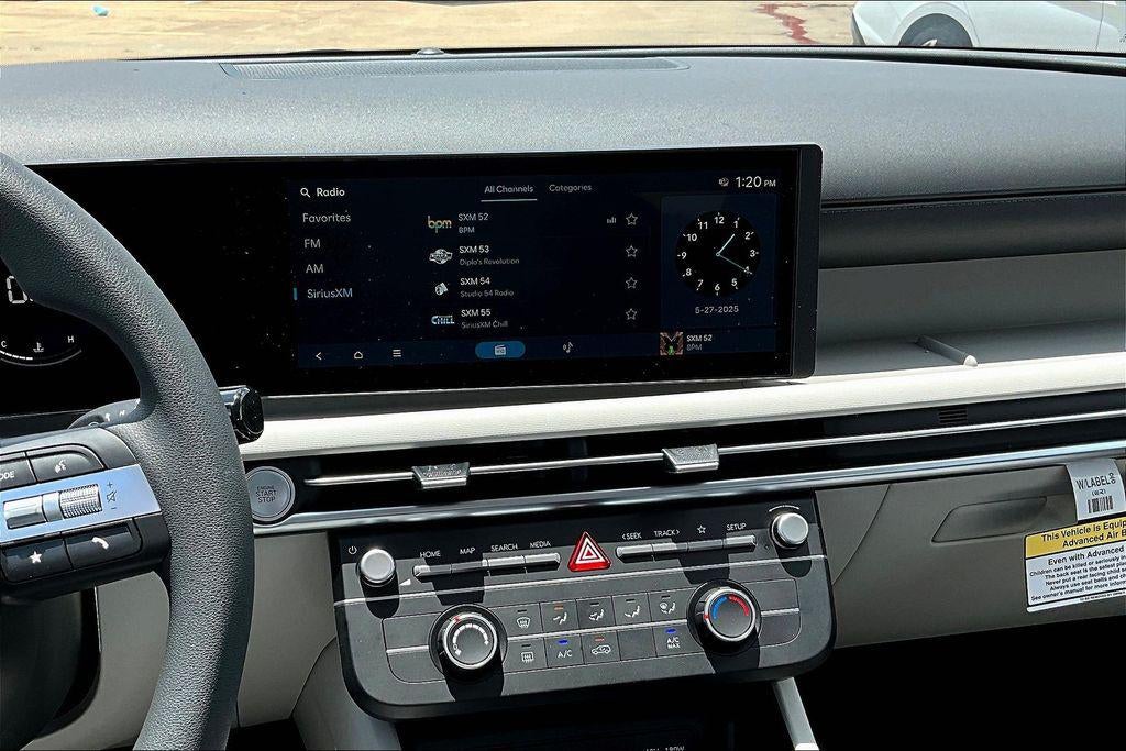 2025 Hyundai TUCSON SE AWD