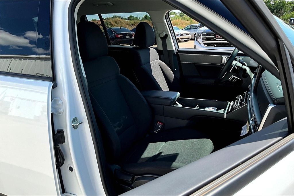 2025 Hyundai SANTA FE SE