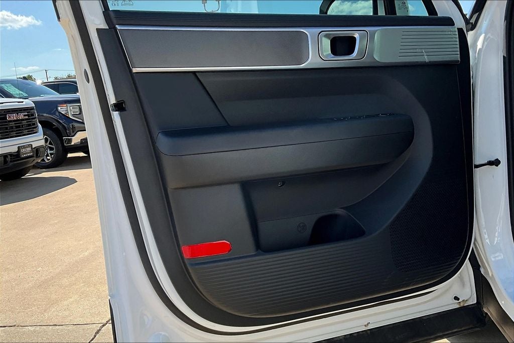 2025 Hyundai SANTA FE SE