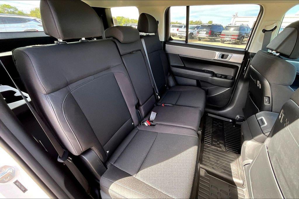 2026 Hyundai SANTA FE SE FWD