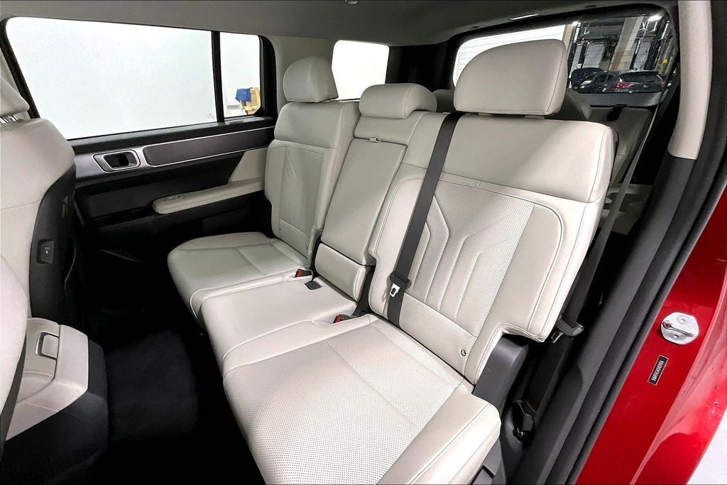 2025 Hyundai SANTA FE HYBRID SEL