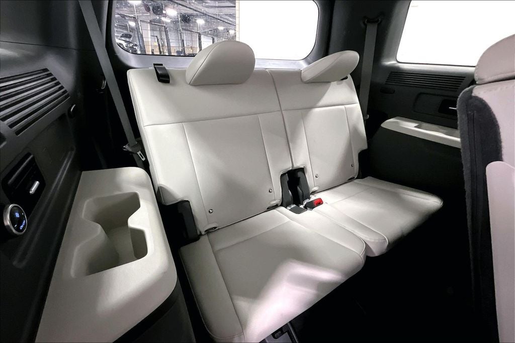2025 Hyundai SANTA FE HYBRID SEL